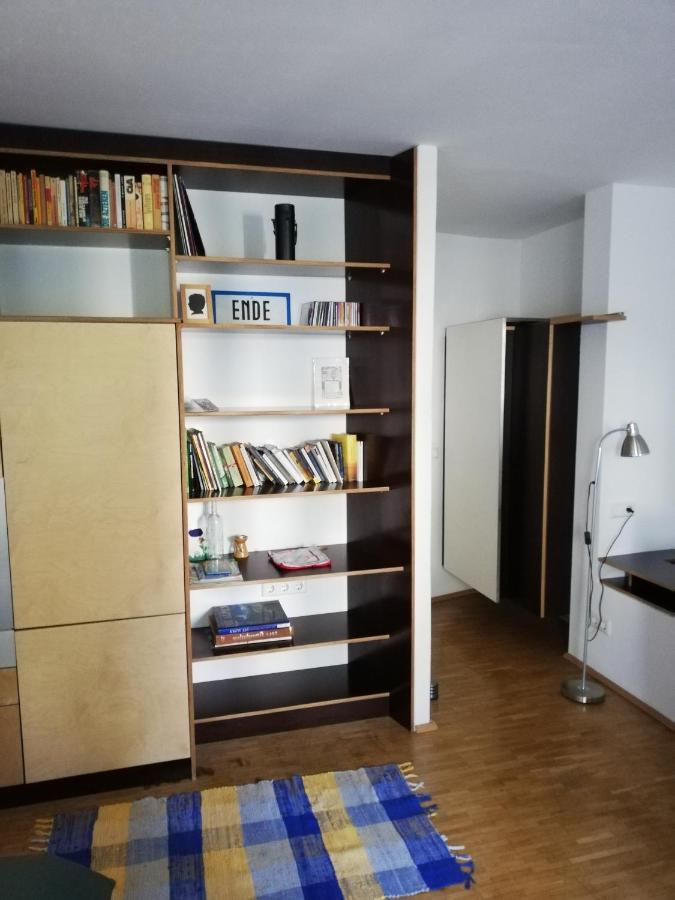 فيينا Room In Maisonette With Garden, Parking Place المظهر الخارجي الصورة